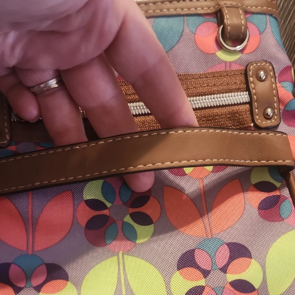 Lily Bloom Colorful Floral Crossbody Bag - Picture 2 of 8